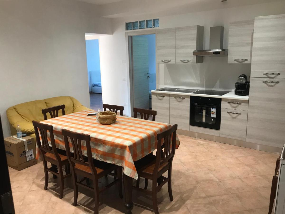פארמה B&B Giulia מראה חיצוני תמונה