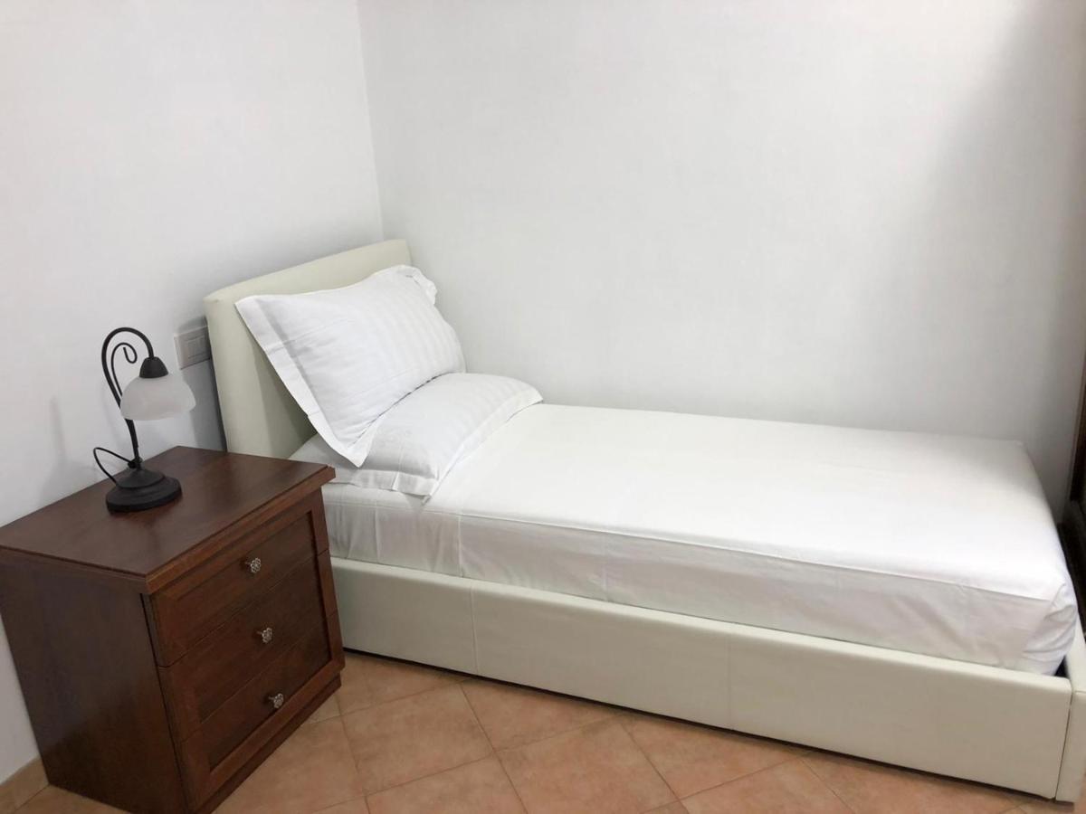 פארמה B&B Giulia מראה חיצוני תמונה